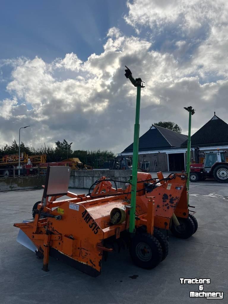Ridging Hiller Struik 4RF315 Rijenfrees