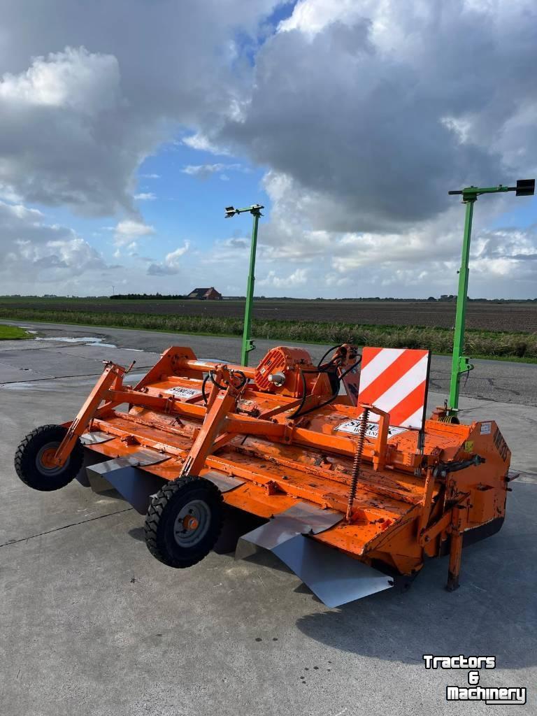 Ridging Hiller Struik 4RF315 Rijenfrees