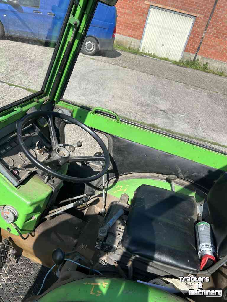 Small-track Tractor Holder A50