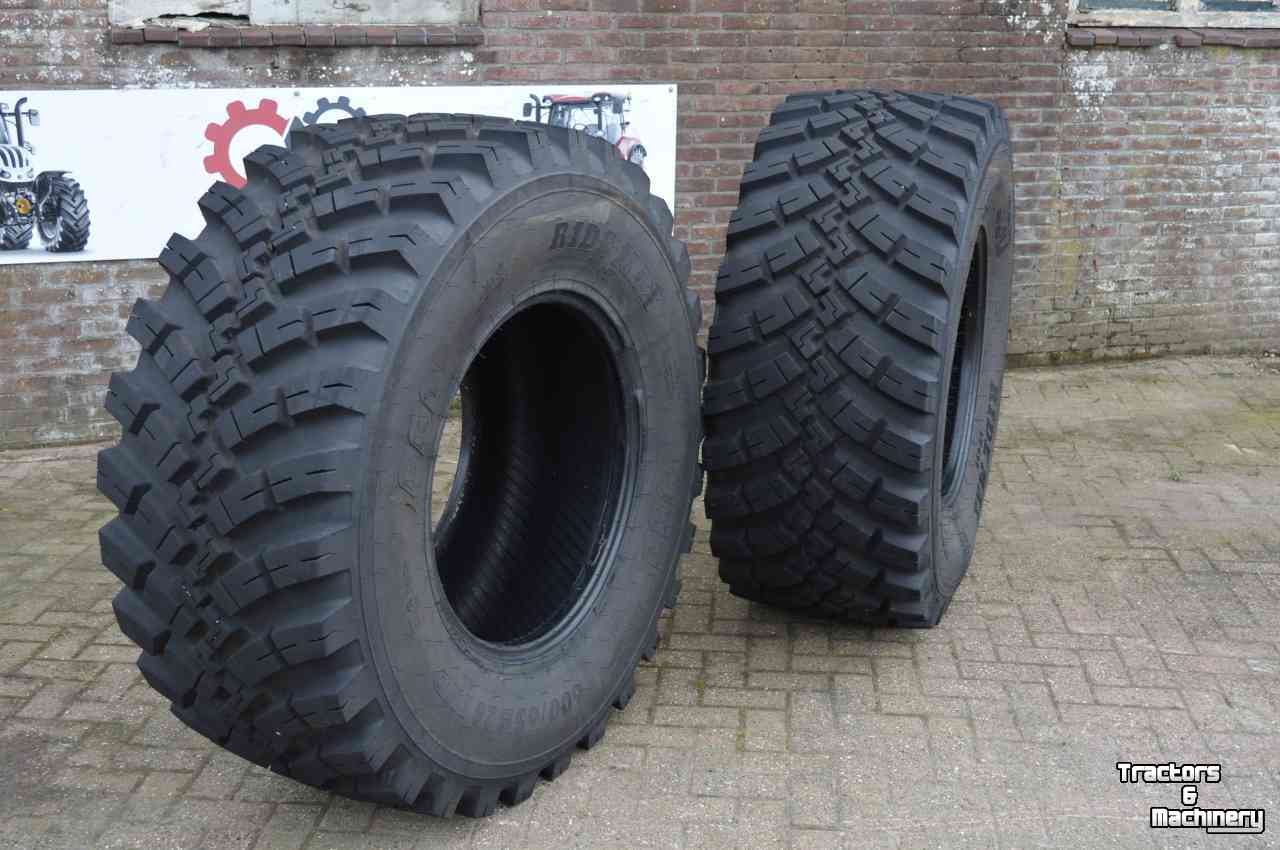 Wheels, Tyres, Rims & Dual spacers BKT ridemax 697 600/65r28 90%