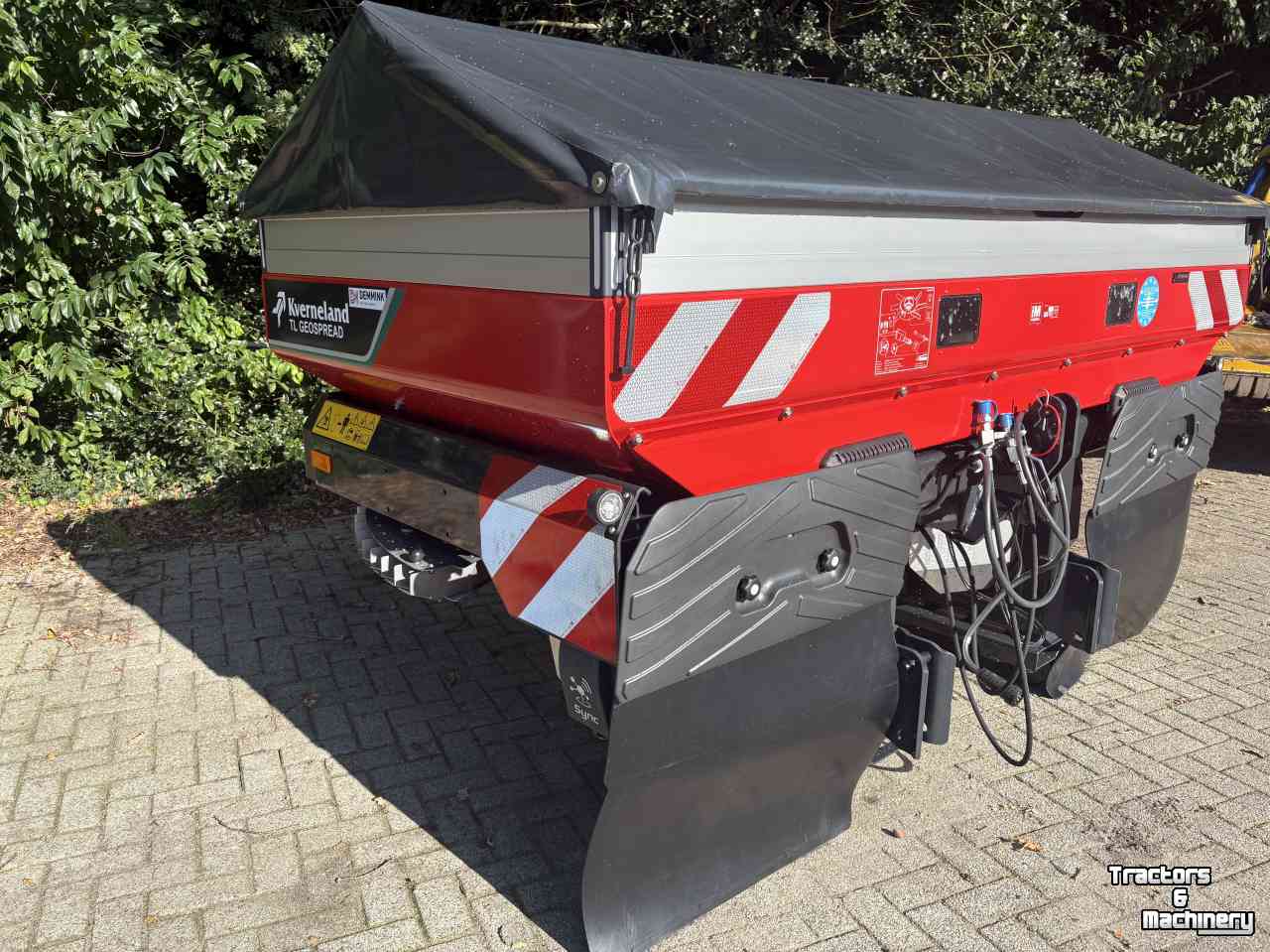 Fertilizer spreader Kverneland TL geospread