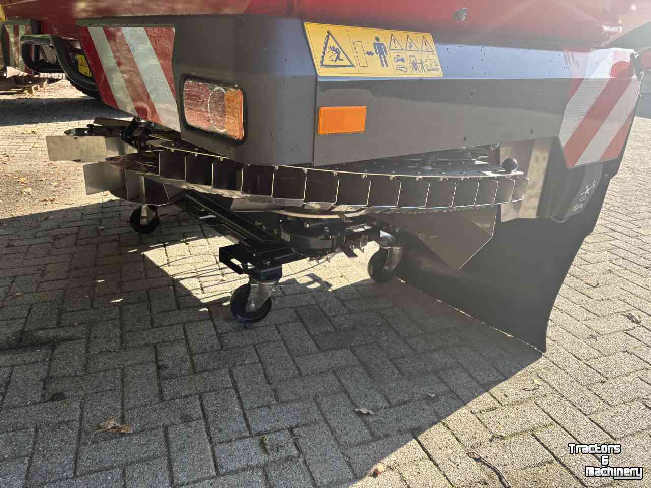 Fertilizer spreader Kverneland TL geospread