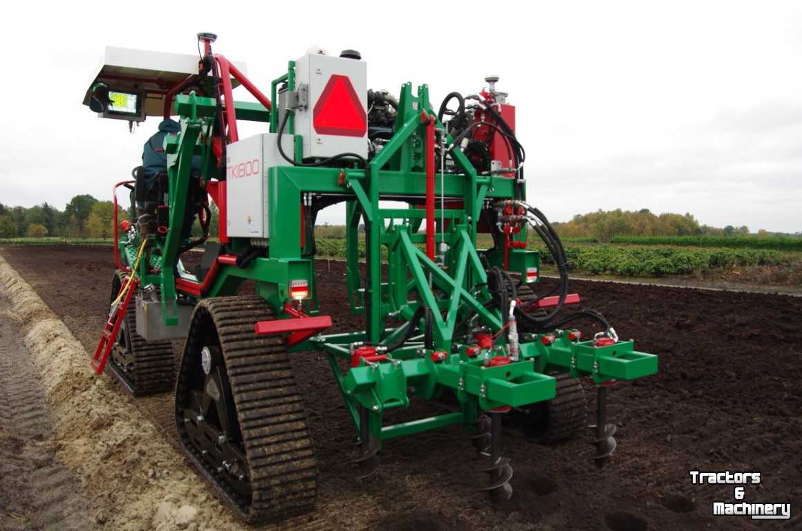 Tracks and driveline  Poluzzi Rubbertracks