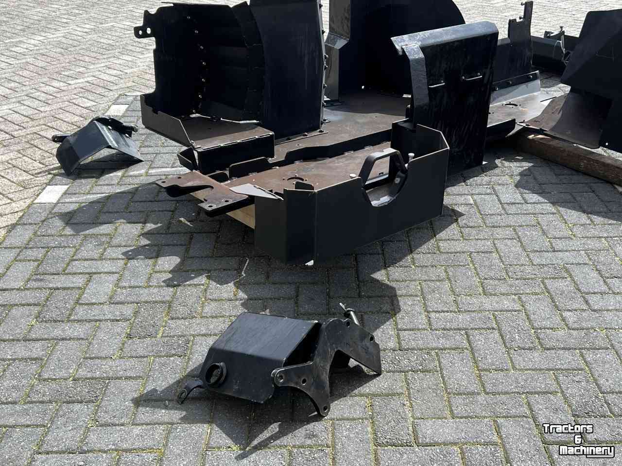 Tractor New Holland THANHOFER BOSBOUW afscherming T6.xxx