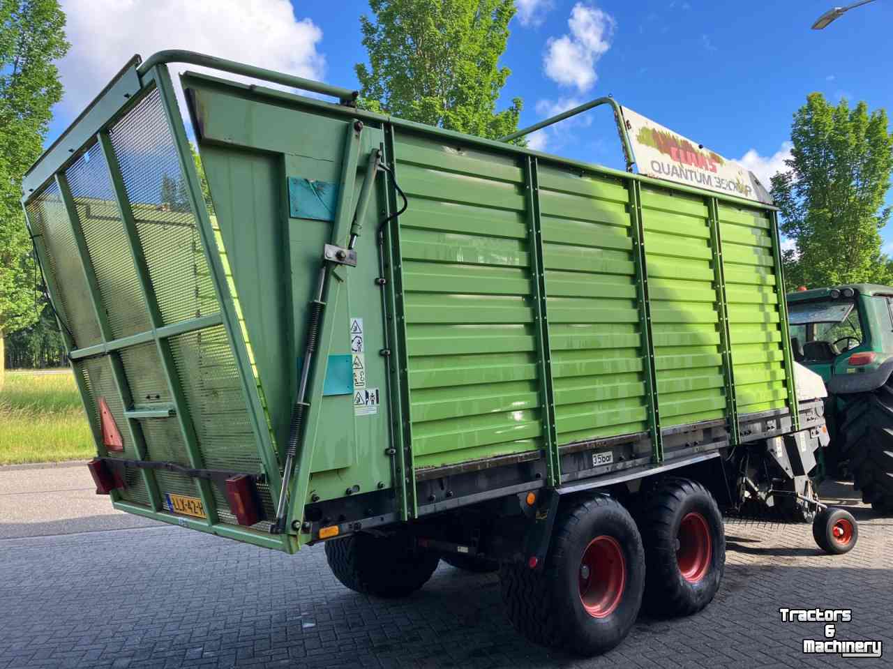 Self-loading wagon Claas Quantum 3500P