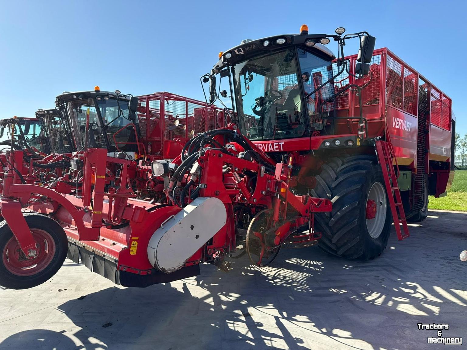 Sugar beet harvester Vervaet Q616