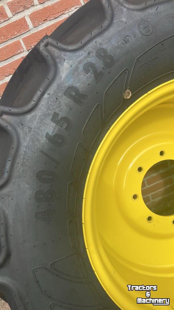 Wheels, Tyres, Rims & Dual spacers Mitas AC65 480/65R28