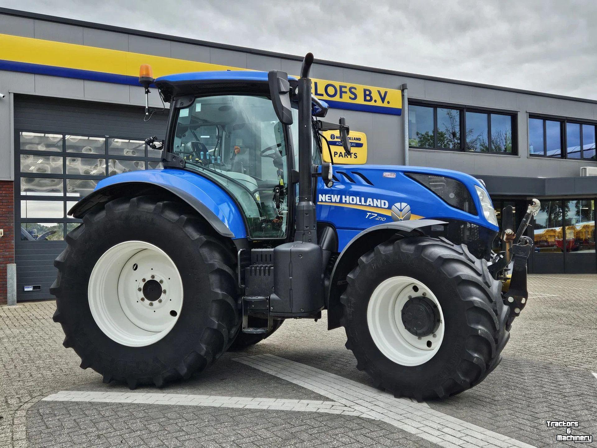 Tractor New Holland T7.210PC