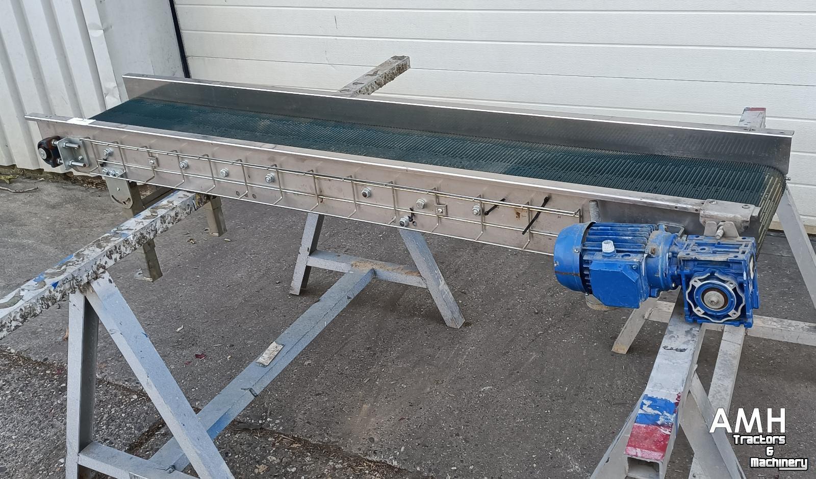Elevator conveyor  Opvoerband 1800X300 OPVOERBAND ELEVATOR BELT FÖRDERBAND STEIGBAND