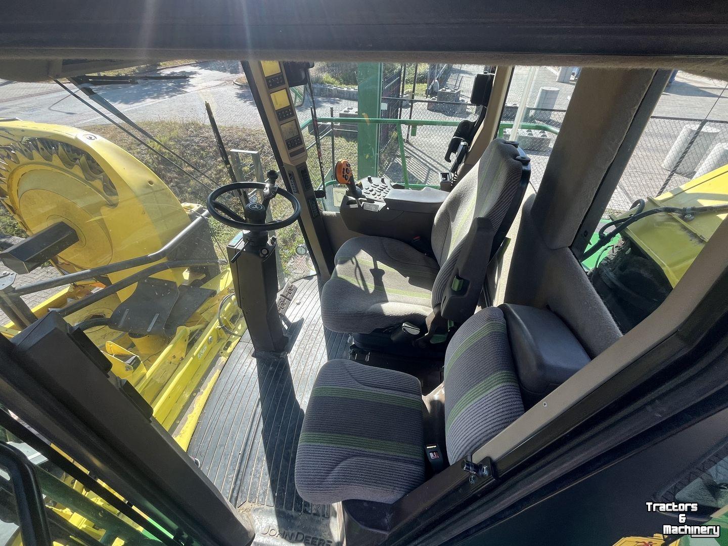 Forage-harvester John Deere 7780
