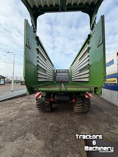 Self-loading wagon Krone MX 370 GL