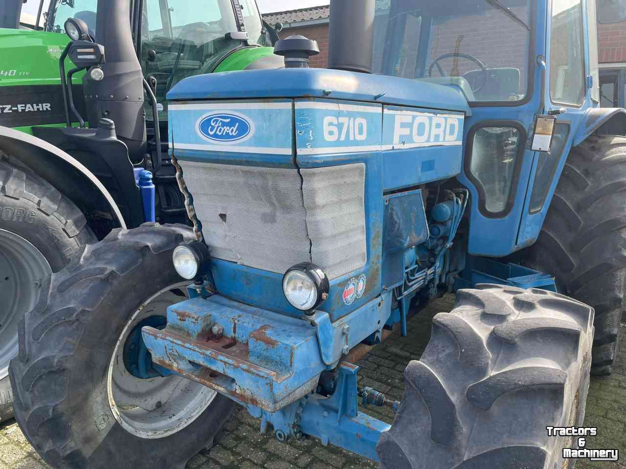 Tractor Ford 6710 FWD