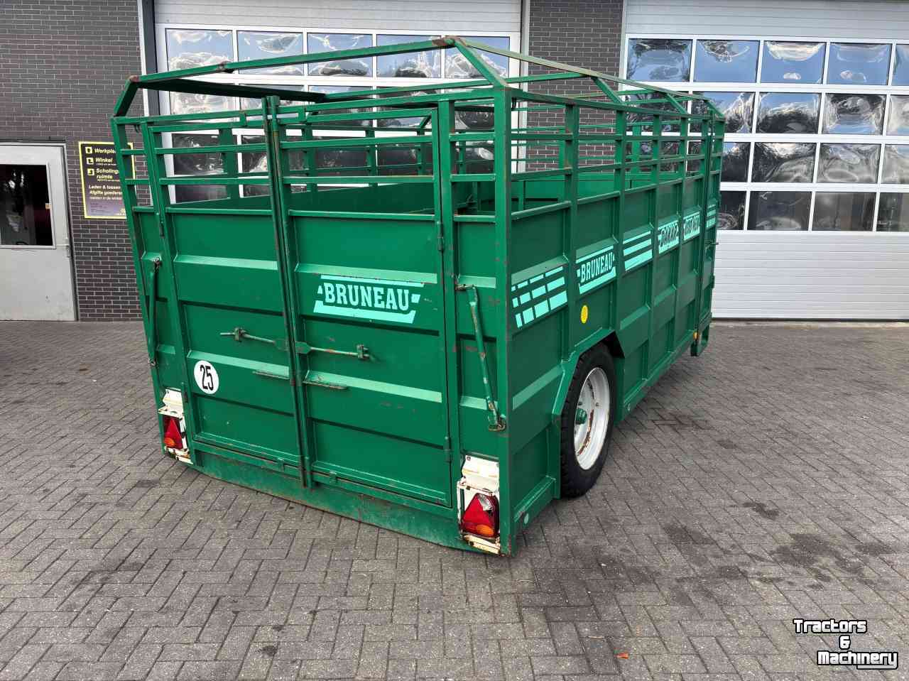 Livestock trailer Bruneau Dakar HSRB 4630