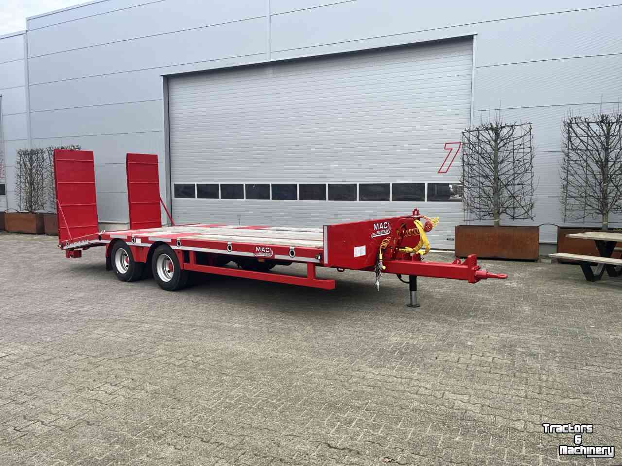 Low loader / Semi trailer MAC 16 Premium Plus