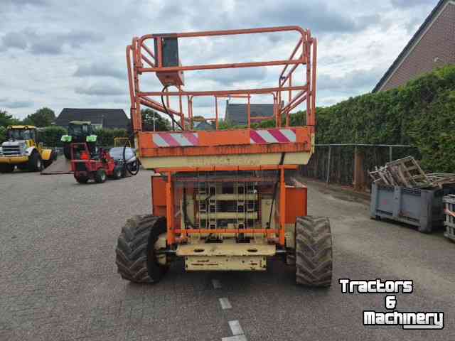 Articulated platforms JLG 33 RTS