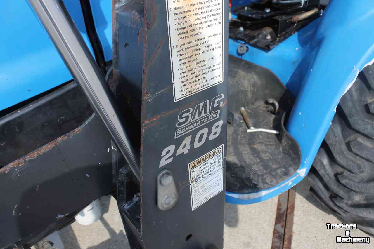 Horticultural Tractors New Holland TC25D (Shibaura ST324H) hydrostaat minitrekker tractor met voorlader frontlader