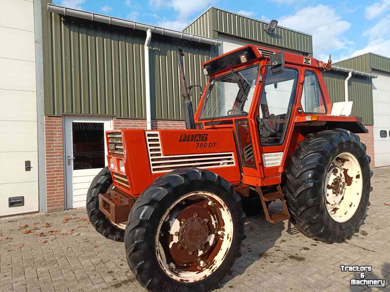 Tractor Fiat 780 DT