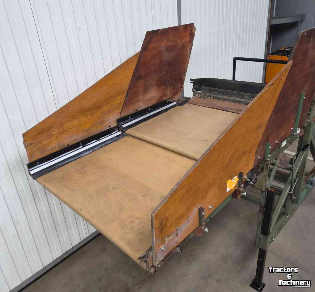 Bulk box tipper Van Hienen Van Hienen Kantelaar-Band Combinatie