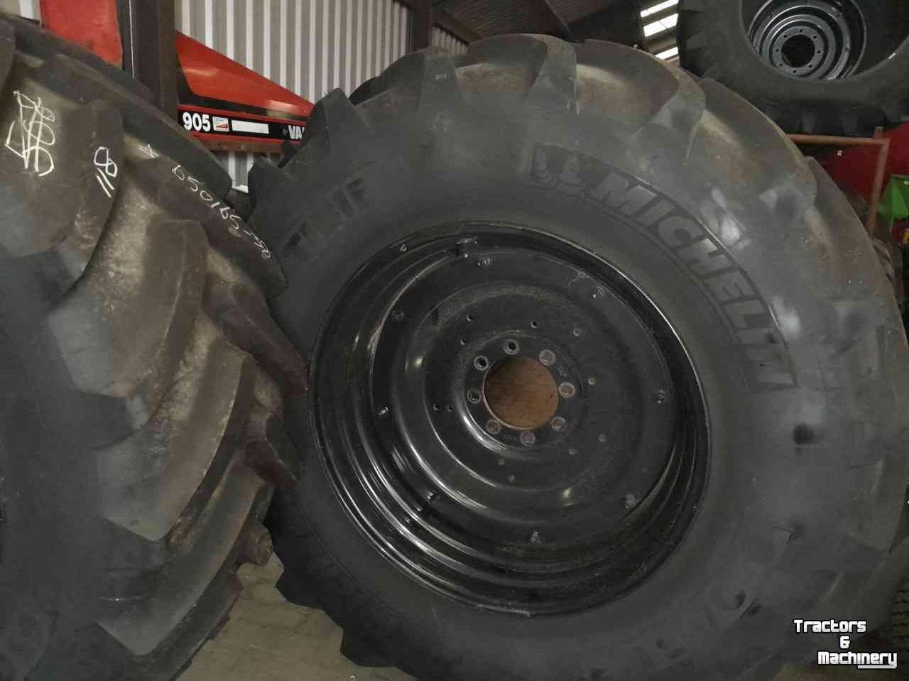 Wheels, Tyres, Rims & Dual spacers Michelin banden 650/65R38_540/65R28