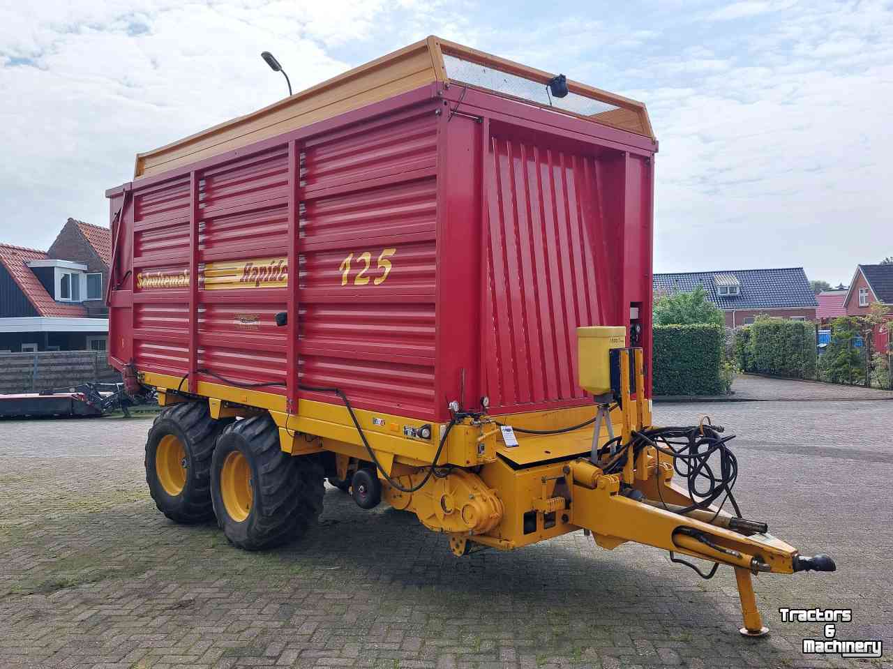 Self-loading wagon Schuitemaker Rapide 125S