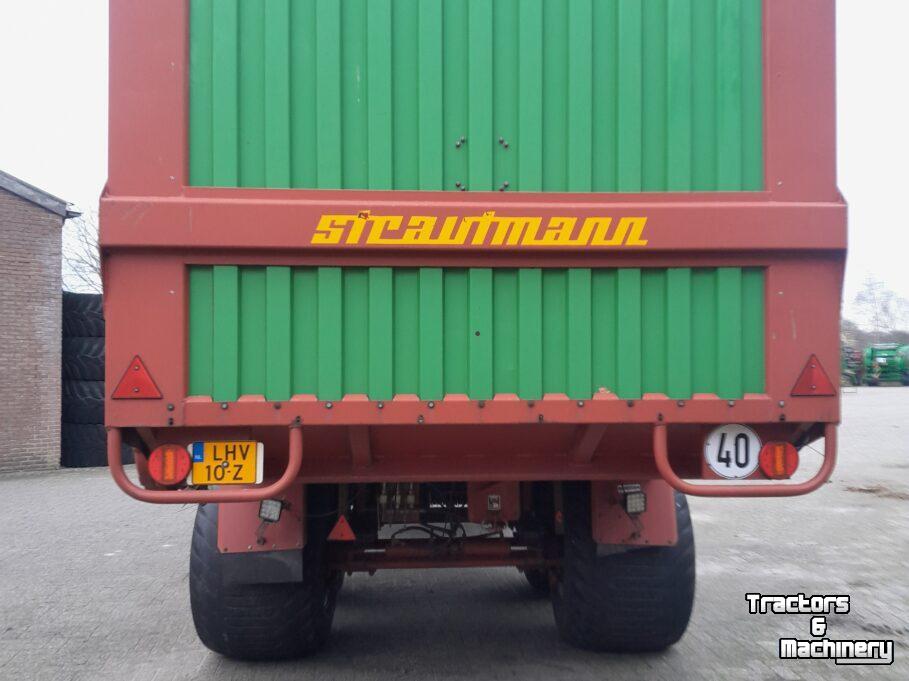 Self-loading wagon Strautmann opraapwagen type Mega Vitesse II