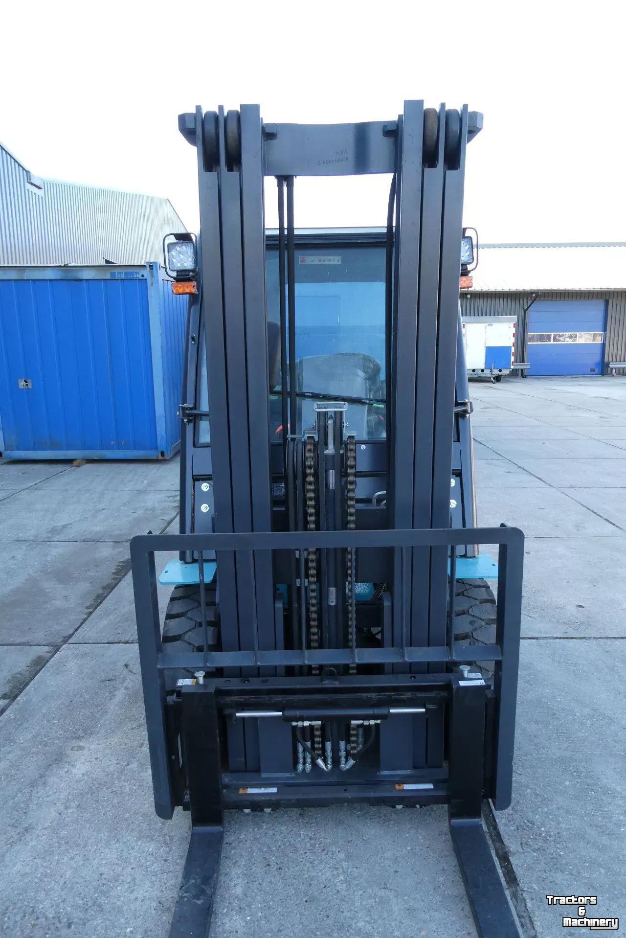Forklift Baoli Diesel Overjarig weinig uren!! Lease &euro; 345,-- p/m!!* KBD25 halfcabine!!