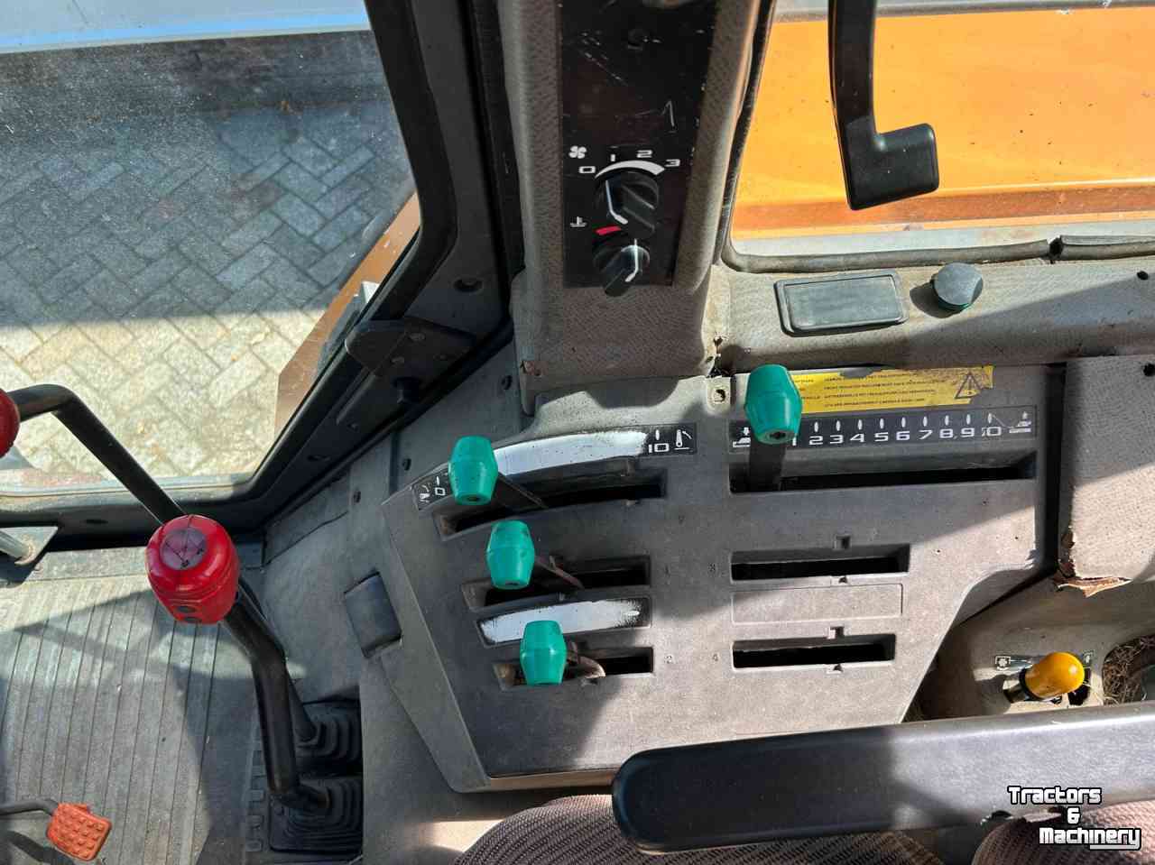 Tractor Renault Temis 550X