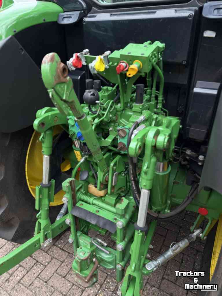 Tractor John Deere John Deere 6130M | 2022 | 2380 uur | 623R voorlader