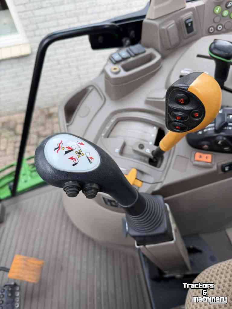 Tractor John Deere John Deere 6130M | 2022 | 2380 uur | 623R voorlader