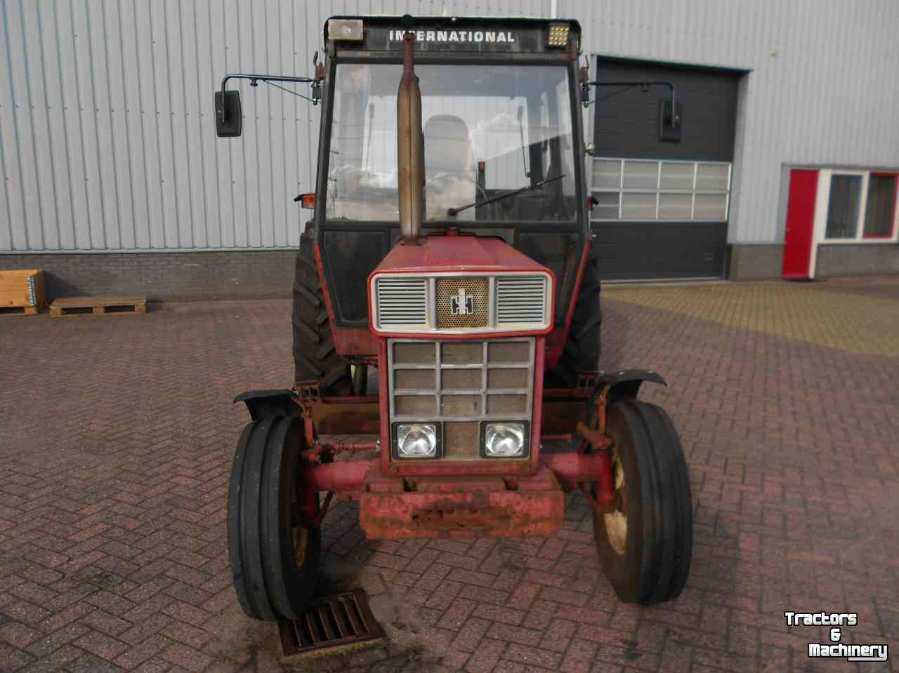 Tractor International 644