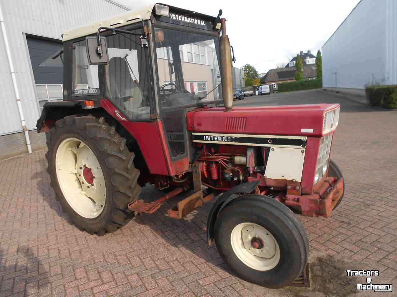 Tractor International 644