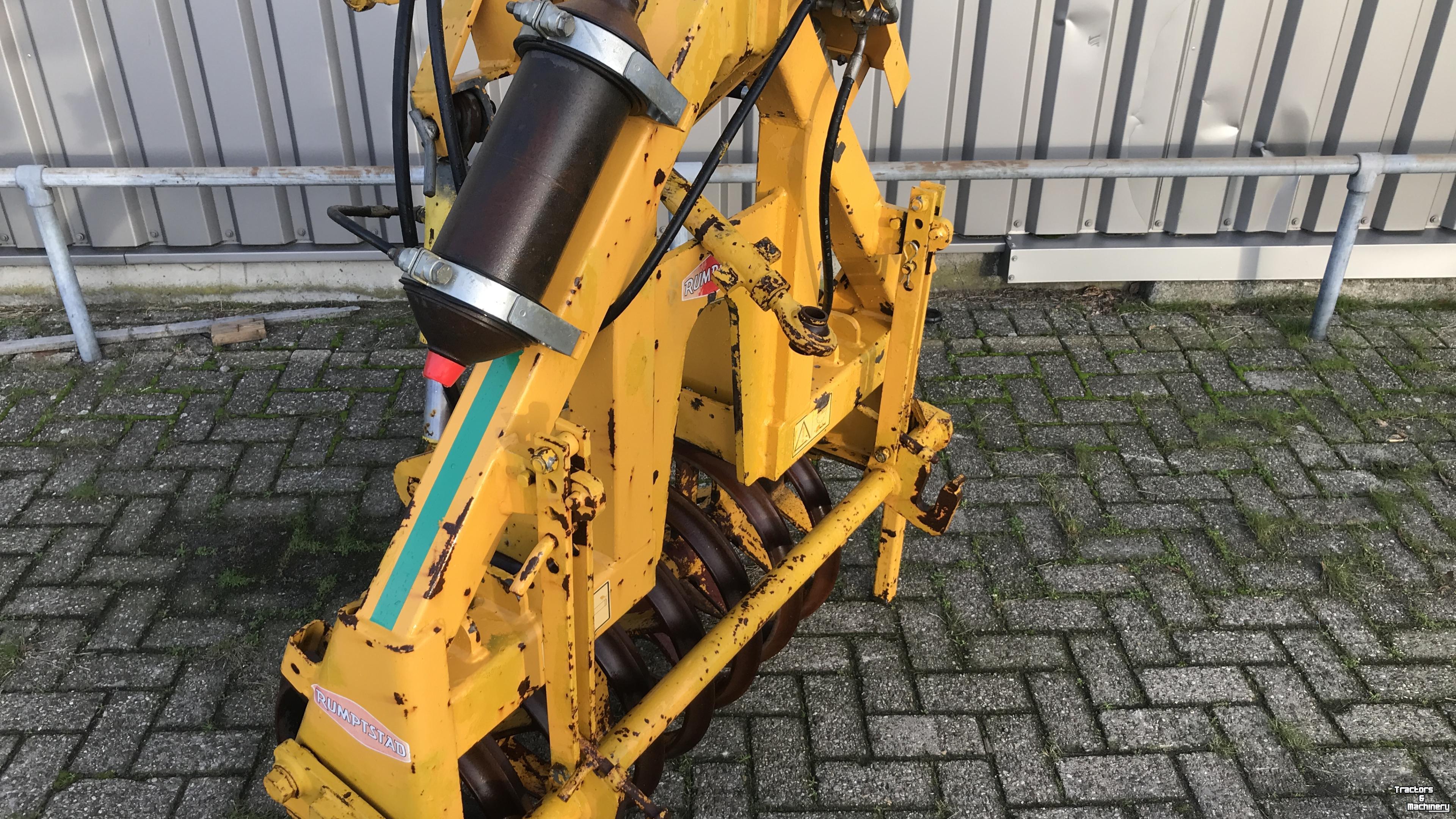 Furrow presses Rumptstad Rumptstad frontpakker