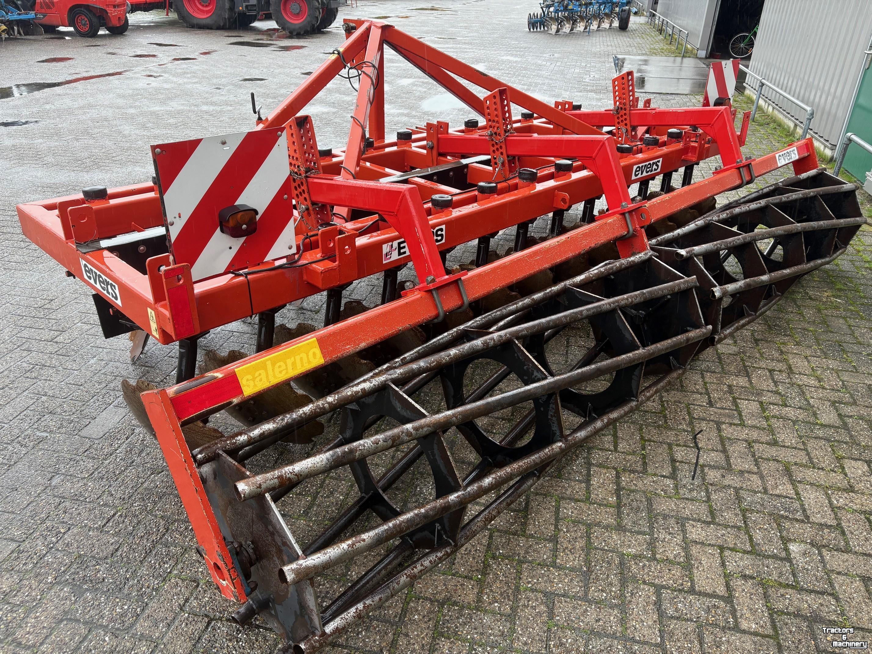 Disc harrow Evers Salerno schijveneg 4 Meter - Grote buizenrol