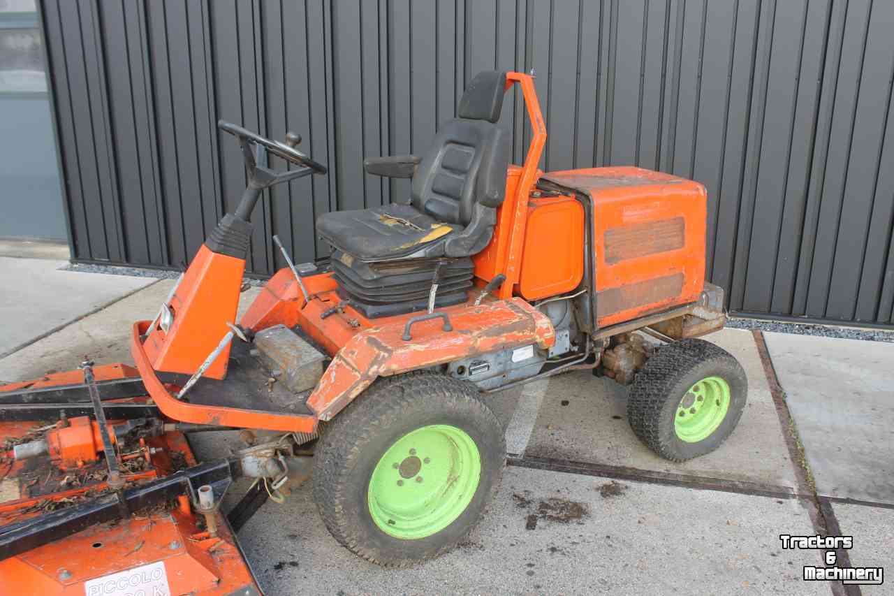 Ride-on mower Kubota F2400 diesel frontmaaier zitmaaier cirkelmaaier Votex Piccolo 180K maaidek