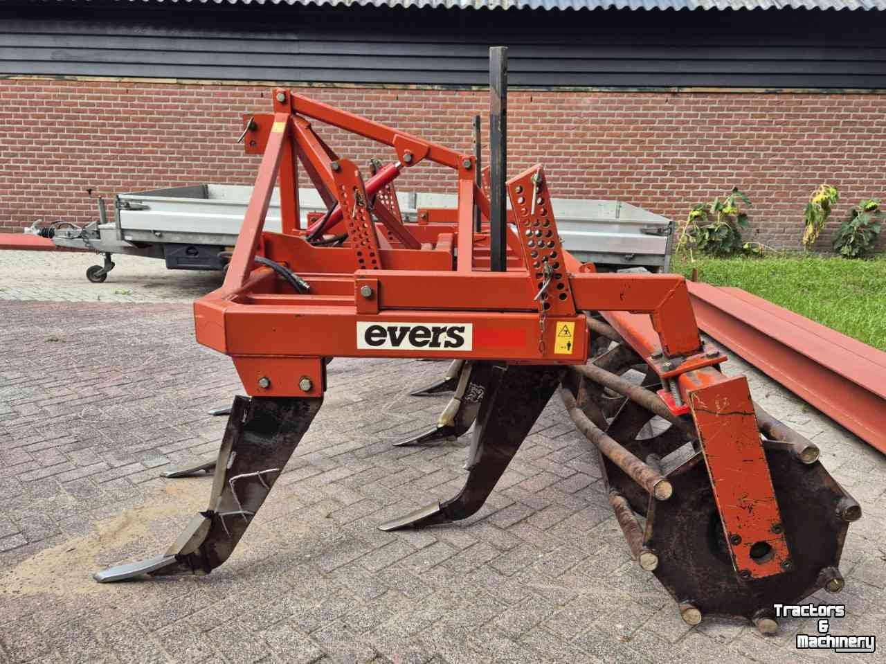 Deep subsoiler Evers Forest LE9R62 diepwoeler cultivator