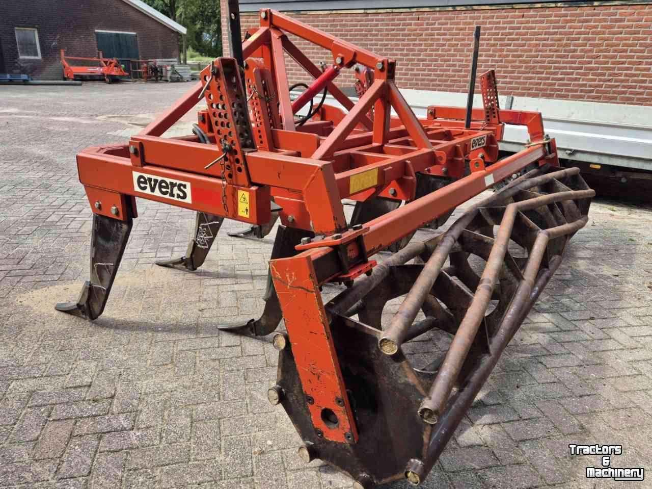 Deep subsoiler Evers Forest LE9R62 diepwoeler cultivator