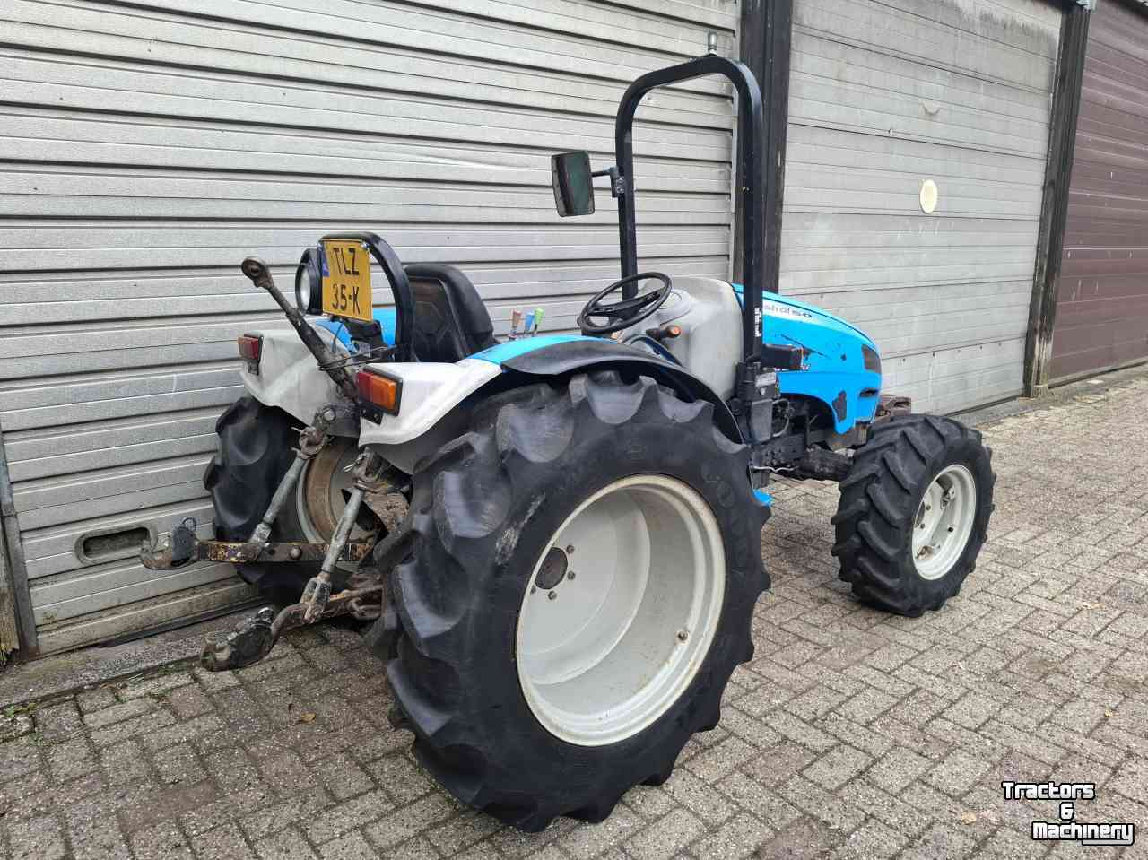 Horticultural Tractors Landini Mistral 50 compact tractor traktor trekker cabrio tuintractor boomkwekerij boomgaard fruitteelt compacttractor