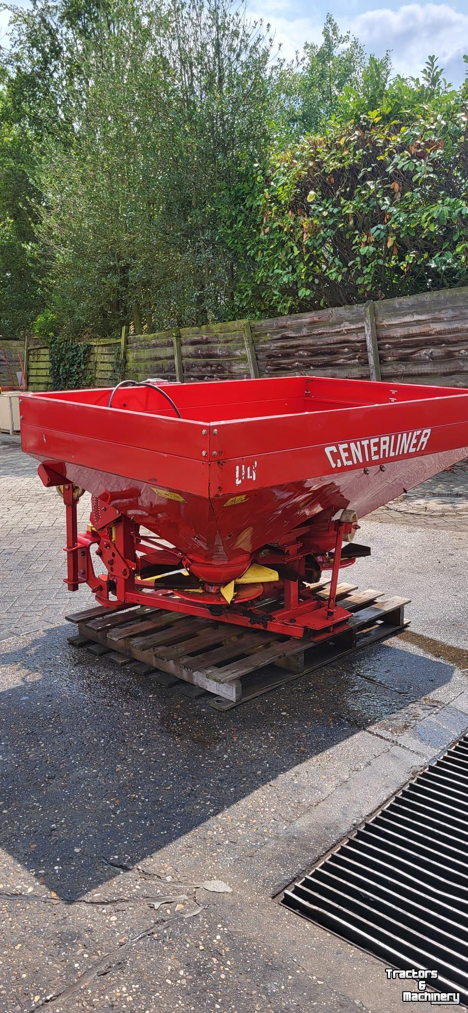 Fertilizer spreader Lely SE Centermatic met centronic strooicomputer
