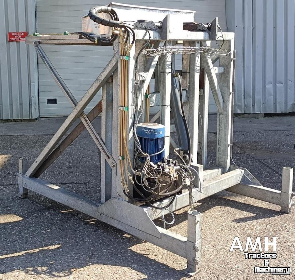 Bulk box tipper Mountec Kistenkantelaar MKK-1200 1800X2300X2000 Kisten kantelaar lediger box tipper kistenkipper