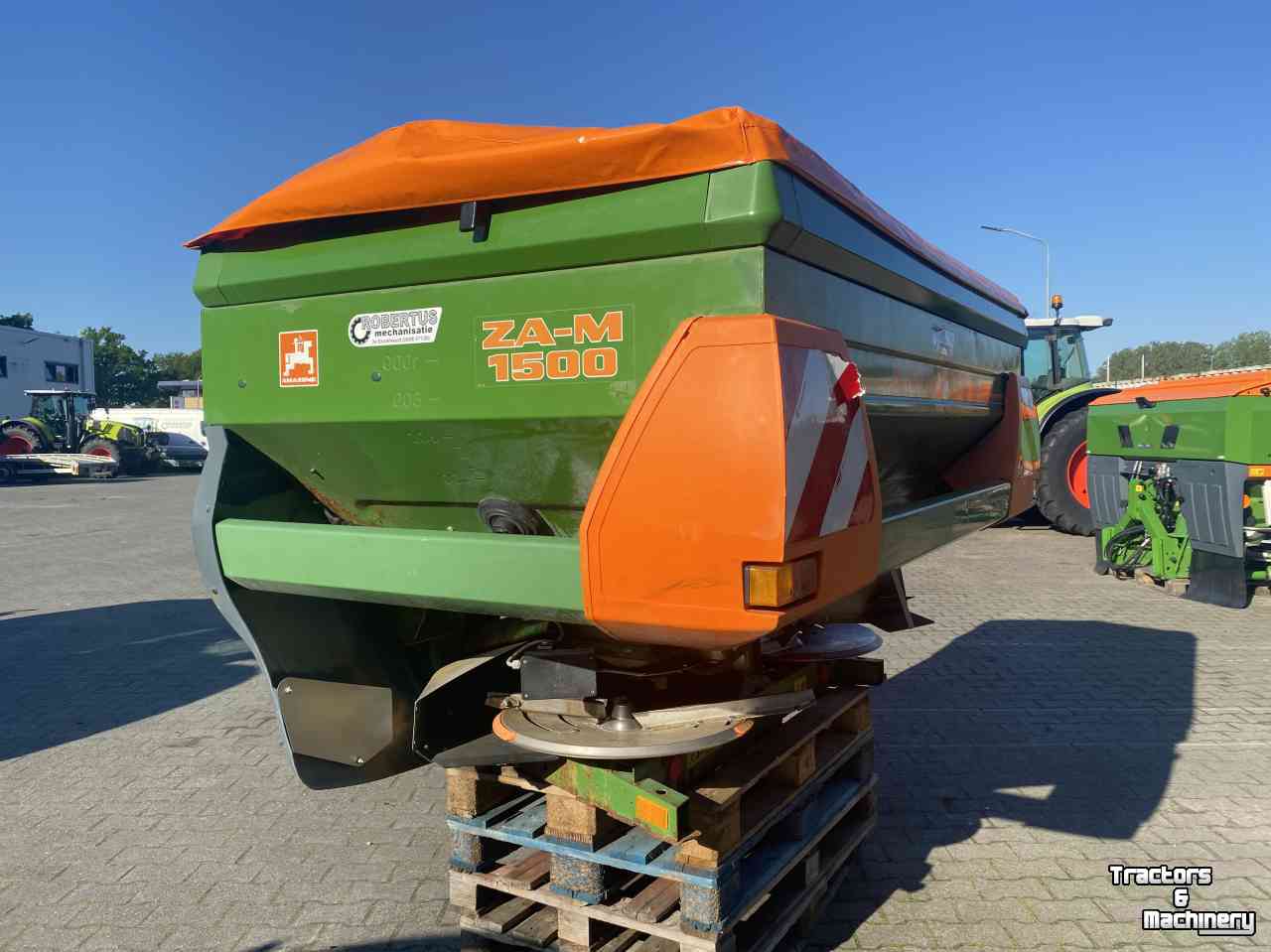 Fertilizer spreader Amazone ZAM1500