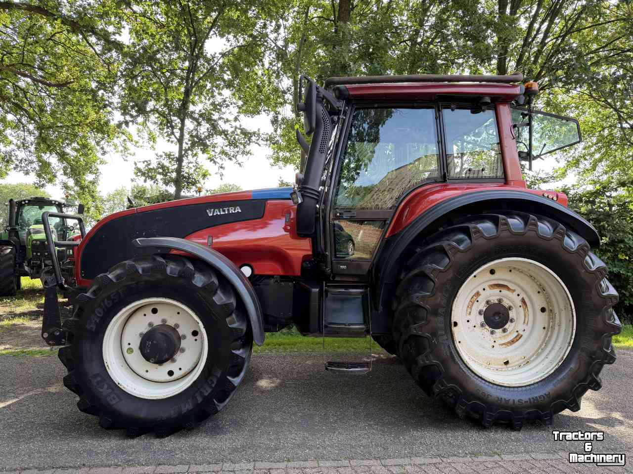 Tractor Valtra T190