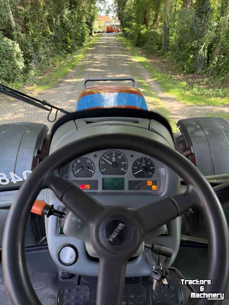 Tractor Valtra T190