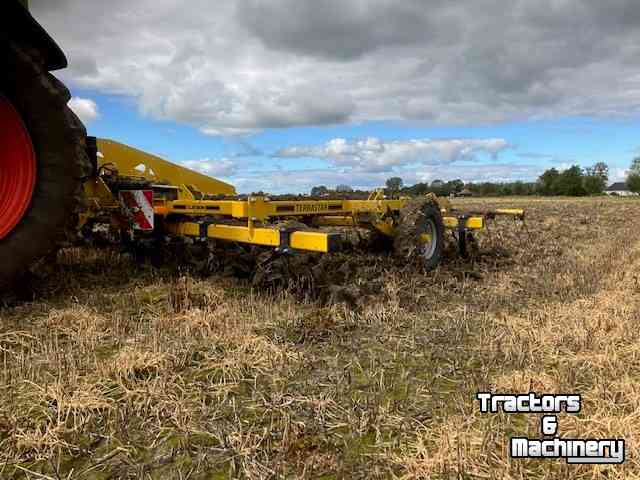 Disc harrow Claydon Terrastar messeneg