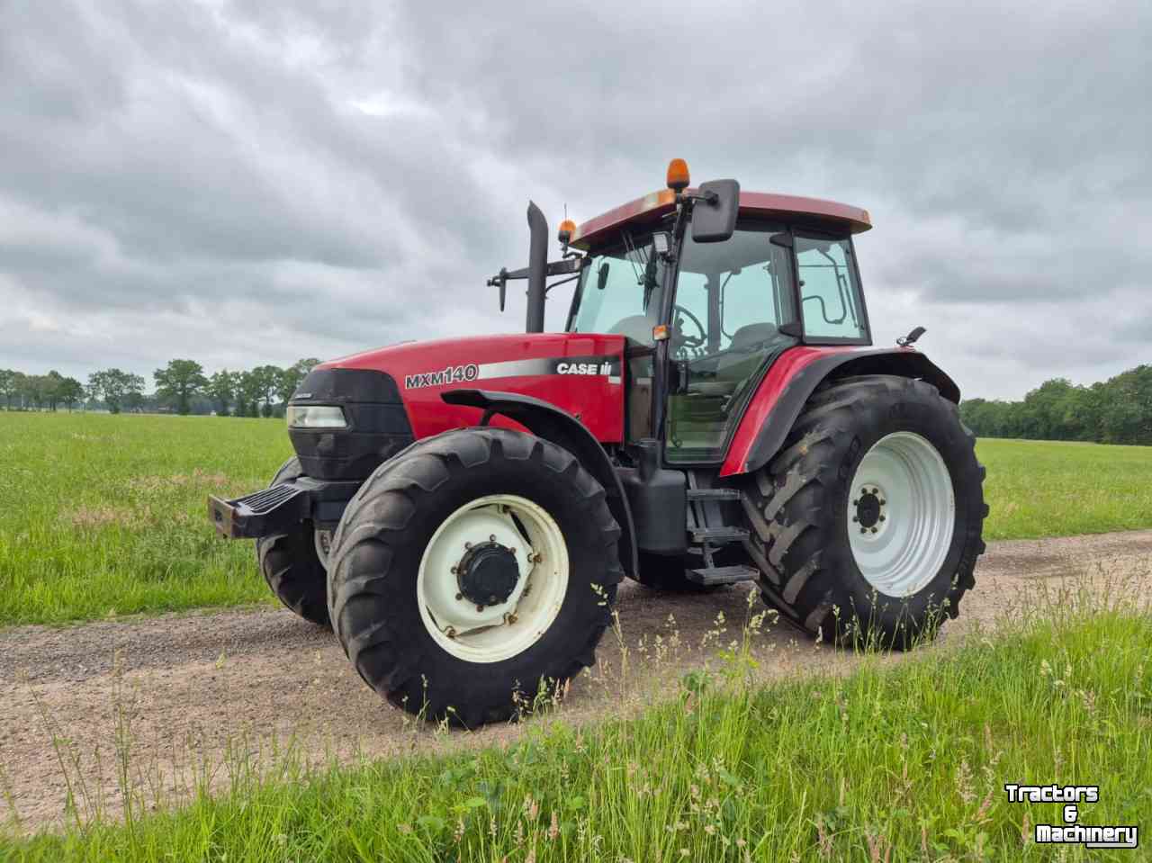 Tractor Case-IH MXM 140