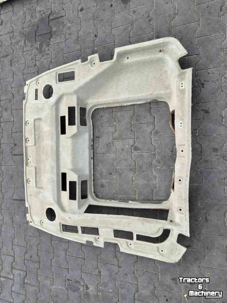 Used parts for tractors Fendt Fendt dak met hemel, Fendt 308 Holland Farmer
