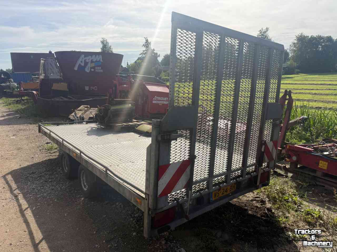 Car trailer up to 3500 Kg Saris Saris Oprij wagen Machine transporter