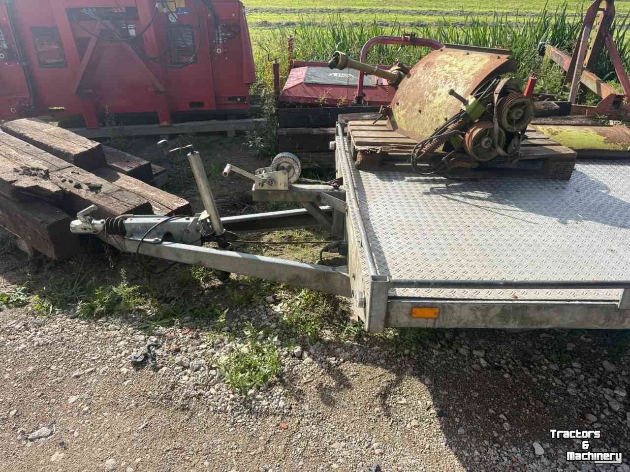Car trailer up to 3500 Kg Saris Saris Oprij wagen Machine transporter