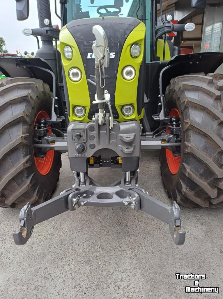 Tractor Claas Arion 660