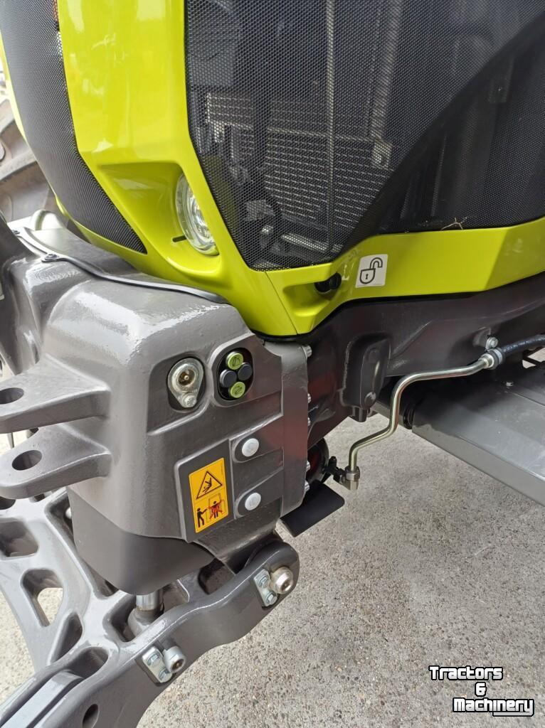 Tractor Claas Arion 660