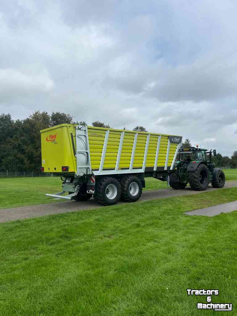 Silage wagon Fliegl Cugo 640